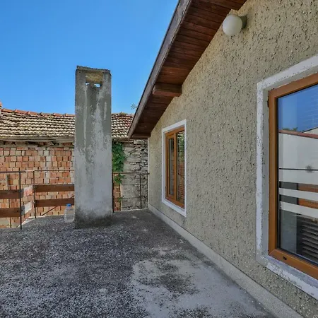 Pensiune 200m2 Center Balcic